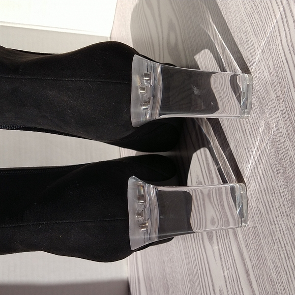 Marc New York Amelia Black Faux Suede Heel Ankle Pointed Booties Sz 8.5 - Picture 3 of 12